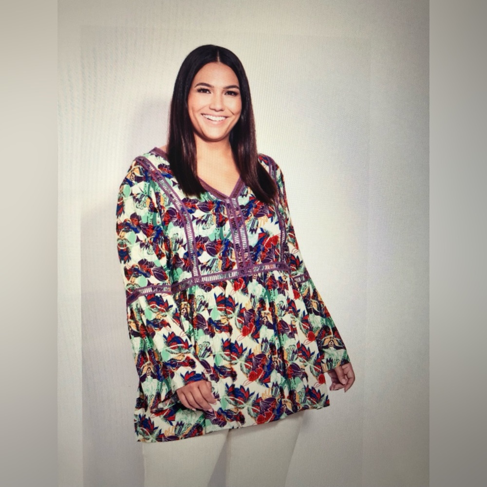 Avenue - Boho Bell Sleeve Top